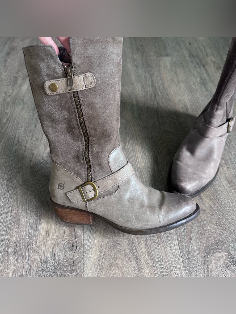 Børn Walker Gray Leather Mid-Calf Boots Women's Size 9.5 Western Rugged Chic